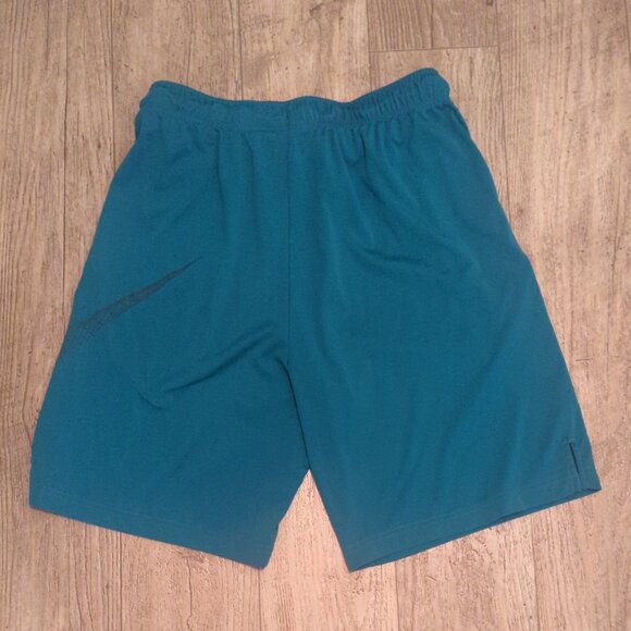 Nike Mens Medium Green Athletic Shorts Swoosh Logo Dri-Fit Gym Running - Picture 7 of 7